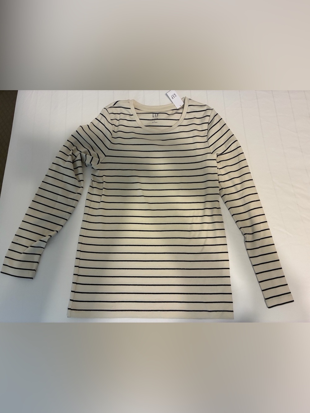 Gap modern tee cream and black stripe